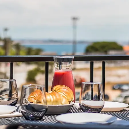 Algarve Golden Properties: Aquazul J * Lagos