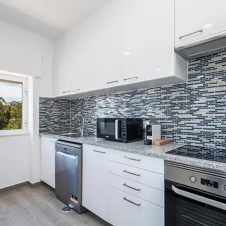 Algarve Golden Properties: Aquazul J * Lagos